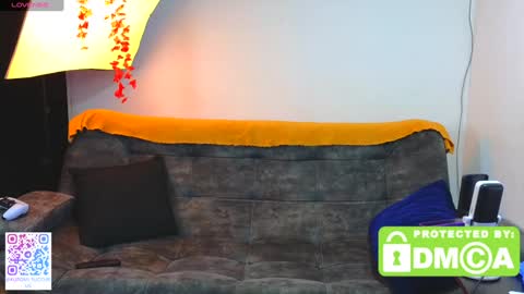 Snapshot of _leiablackley_ chatting on 01/12/25, 02:45 Sharon and Ed online show from 01/12/25, 02:45