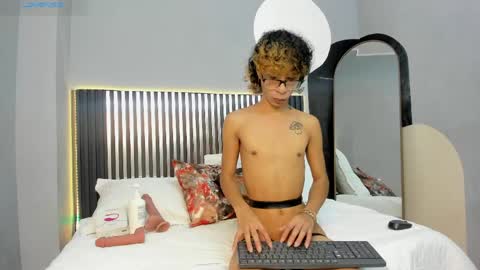  L E M M O N  online show from 04/25/26, 09:01