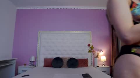 Lena Paul online show from 02/11/26, 05:12