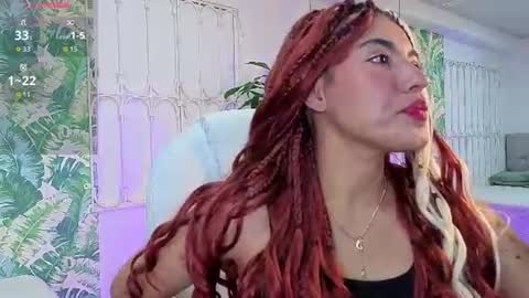 Snapshot of _lili_rose chatting on 08/03/26, 01:27 Lili online show from 08/03/26, 01:27