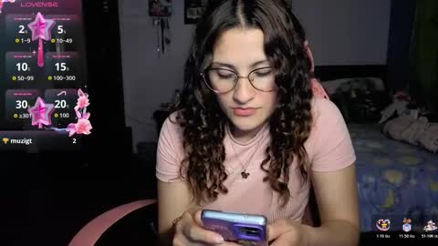 Lindasy online show from 03/29/26, 01:49