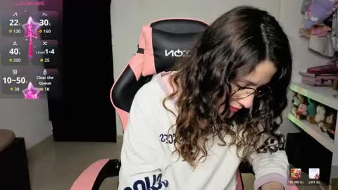 Lindasy online show from 04/22/26, 03:31