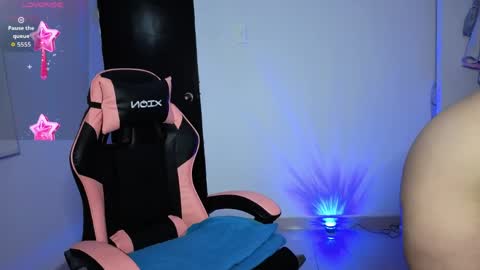 Lindasy online show from 05/06/26, 03:39