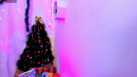 Ivy 3 online show from 12/20/24, 10:22