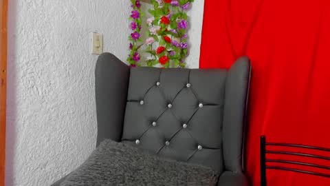 Ivy 3 online show from 12/24/24, 01:06