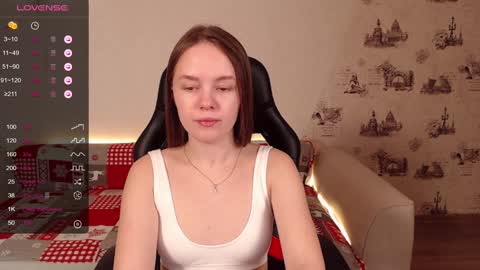  My name is lina Lush is activePrivate is Open online show from 01/09/25, 04:41