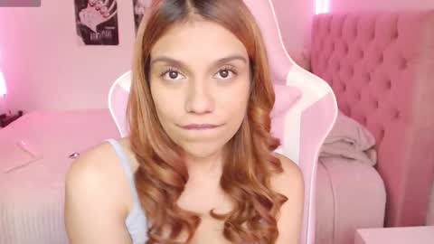 Sofia 3 online show from 11/23/25, 05:02