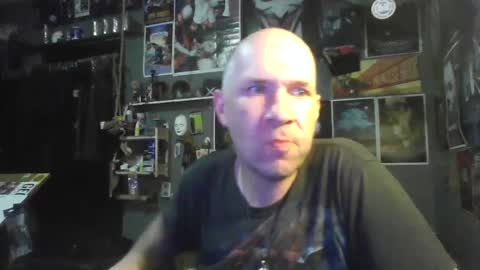 That guy online show from 09/10/25, 02:55