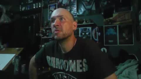 That guy online show from 03/04/26, 02:39