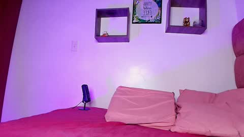 Lorrayne online show from 01/29/25, 11:51