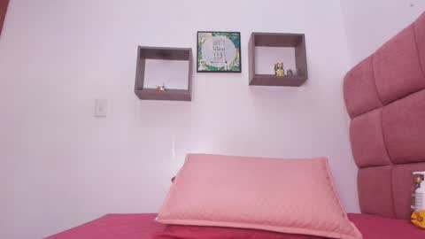 Lorrayne online show from 02/14/25, 11:53