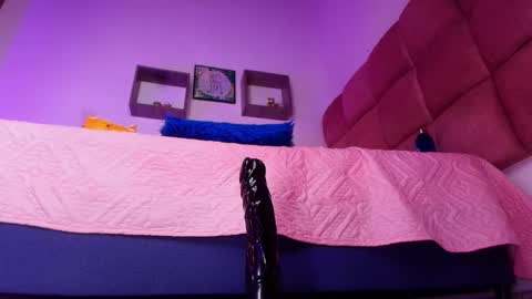 Lorrayne online show from 02/28/25, 02:53