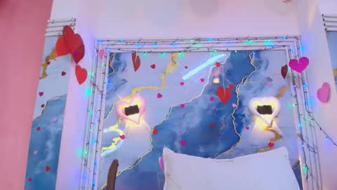 Lorrayne online show from 02/23/26, 12:13