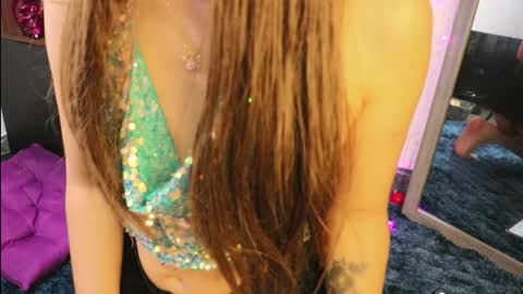 Lucy online show from 12/30/24, 01:48