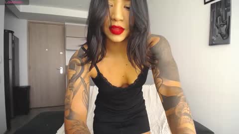 Snapshot of _lulukiss_ chatting on 02/14/25, 04:09 lulu online show from 02/14/25, 04:09