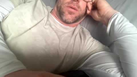 _lululeo_ online show from 04/11/26, 02:27