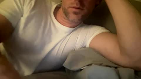 _lululeo_ online show from 04/18/26, 04:05