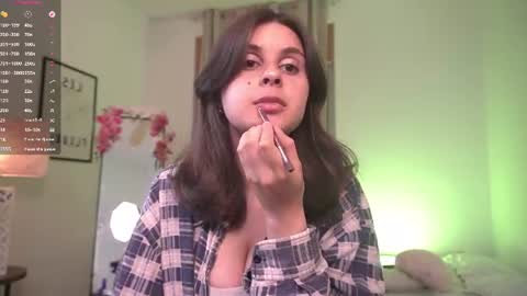 Snapshot of _luminika chatting on 06/21/26, 03:58 Nika online show from 06/21/26, 03:58