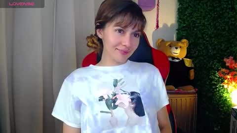 _luna10 online show from 04/13/26, 06:57