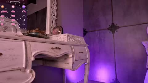 Snapshot of _luna_dupont_ chatting on 03/06/25, 11:36 Luna online show from 03/06/25, 11:36