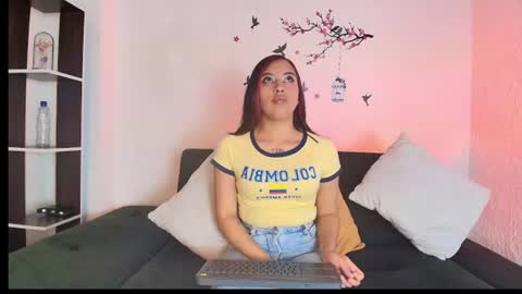 Snapshot of _luna_glow_ chatting on 07/07/26, 03:05 luna glow online show from 07/07/26, 03:05