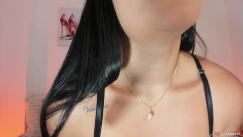 _luuciana_ online show from 06/10/26, 03:50