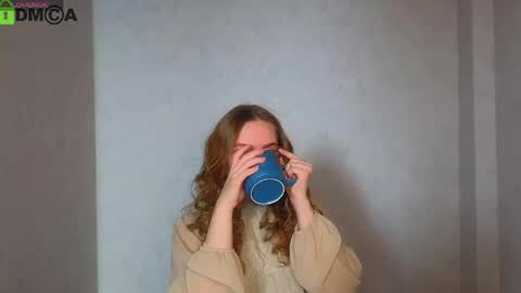 Welcome guys  Pleasure to see you all here  My name is Lysafeta and MichaelaTip menu is active Private is open  online show from 02/26/26, 06:34