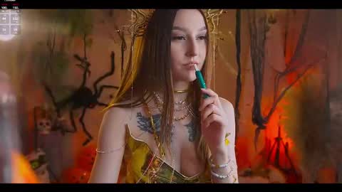 Madina- Mads online show from 10/31/25, 11:39