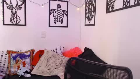 Marce  online show from 12/21/24, 03:53