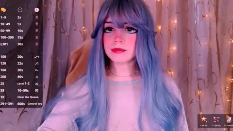 Kira online show from 11/10/25, 08:24