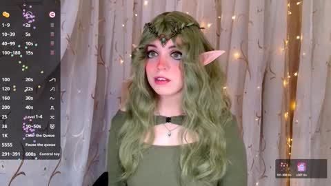 Kira online show from 12/21/25, 09:05