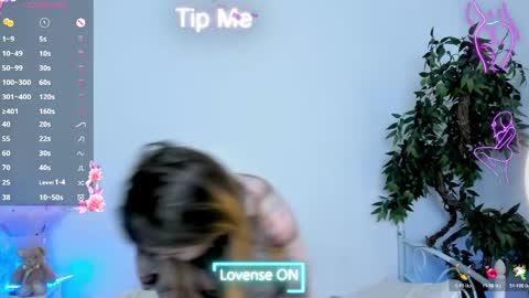 Scarlett online show from 04/07/26, 11:21