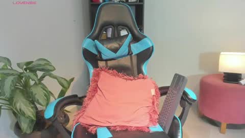 Snapshot of _maria_foxx_ chatting on 05/30/26, 12:02 Maria online show from 05/30/26, 12:02