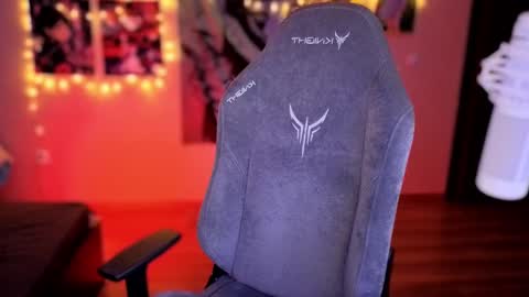 Mariko online show from 02/09/25, 02:50