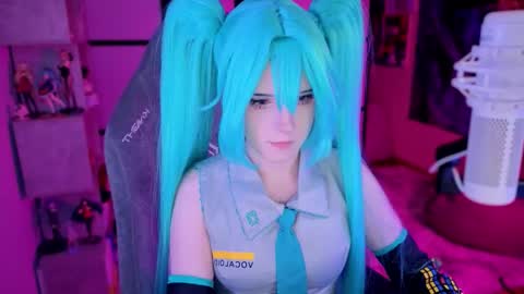 Mariko online show from 09/19/25, 03:24