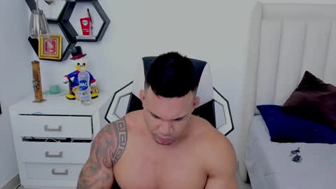 _matthew_santos_ online show from 12/15/24, 12:06