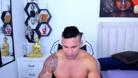 _matthew_santos_ online show from 09/12/25, 09:48