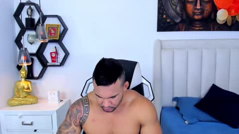 _matthew_santos_ online show from 12/17/25, 10:38