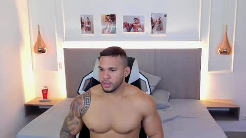 Snapshot of _matthew_santos_ chatting on 06/02/26, 12:01 _matthew_santos_ online show from 06/02/26, 12:01