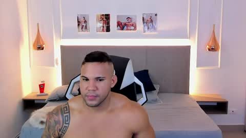 Snapshot of _matthew_santos_ chatting on 06/17/26, 01:52 _matthew_santos_ online show from 06/17/26, 01:52