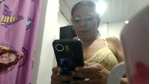 Snapshot of _maturesexx chatting on 07/04/26, 04:40 _maturesexx online show from 07/04/26, 04:40