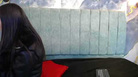 Mave online show from 04/11/26, 02:32