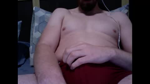 Snapshot of _maverick1985_ chatting on 12/15/24, 10:28 _maverick1985_ online show from 12/15/24, 10:28