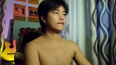 MAX Dont forget to follow online show from 12/18/25, 09:15