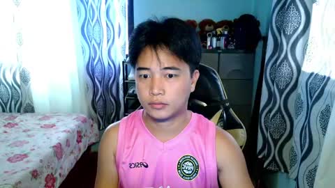 MAX Dont forget to follow online show from 04/27/26, 04:54