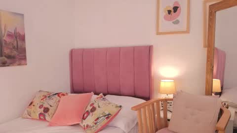 Megan online show from 11/24/25, 04:29