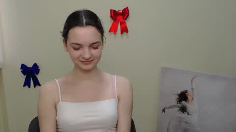 Susie online show from 02/09/25, 10:20