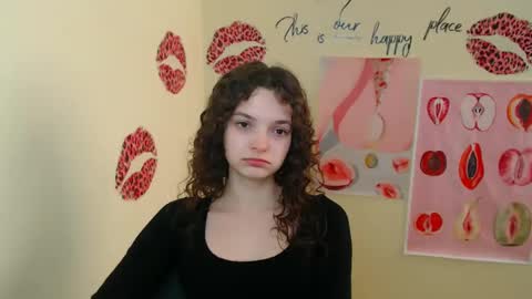 Susie online show from 02/17/25, 01:10