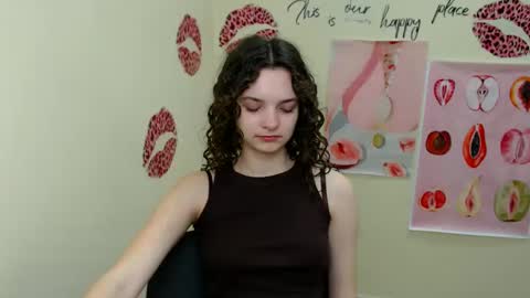 Susie online show from 03/06/25, 07:36