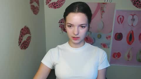 Susie online show from 09/11/25, 06:46